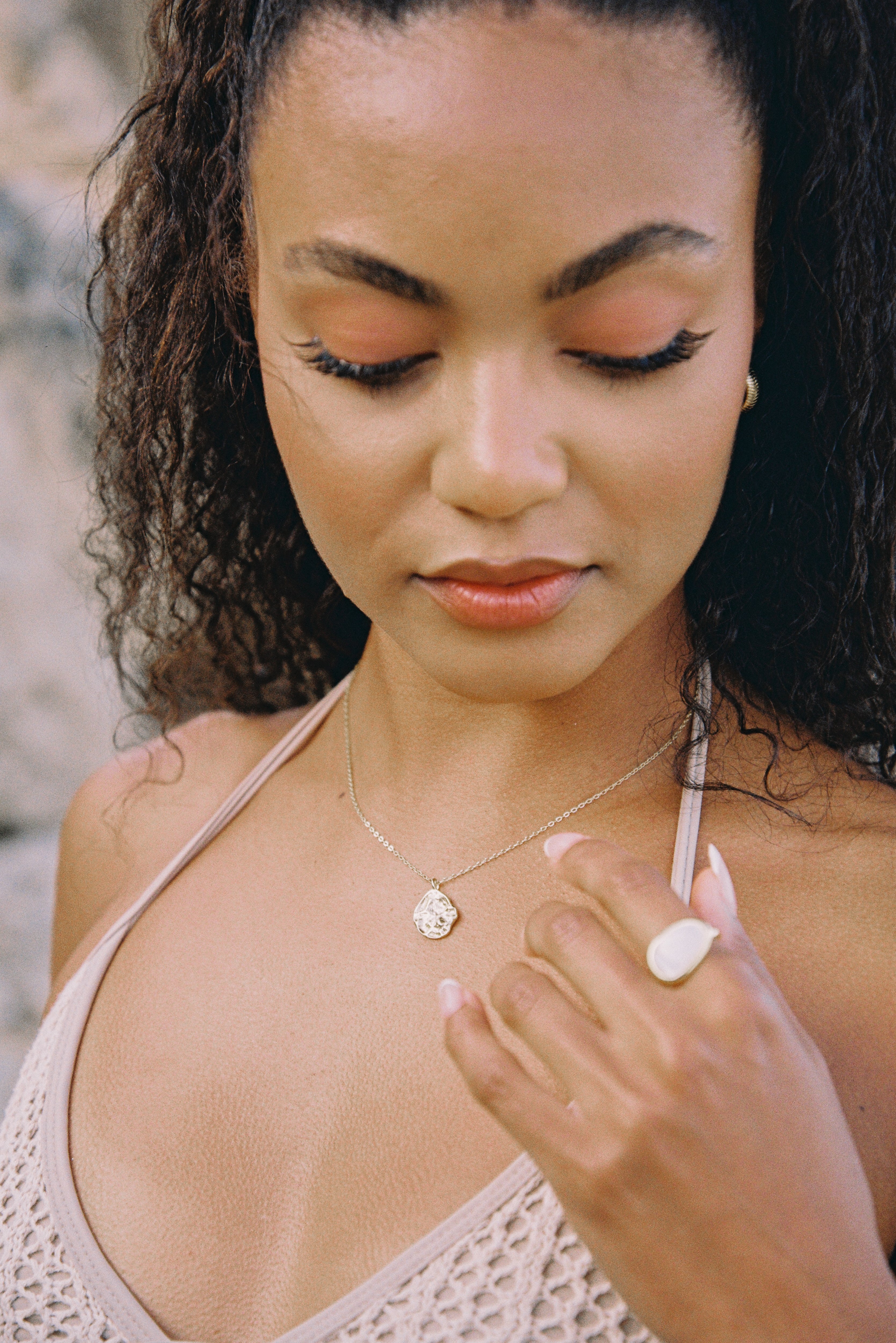 FLOW NECKLACE