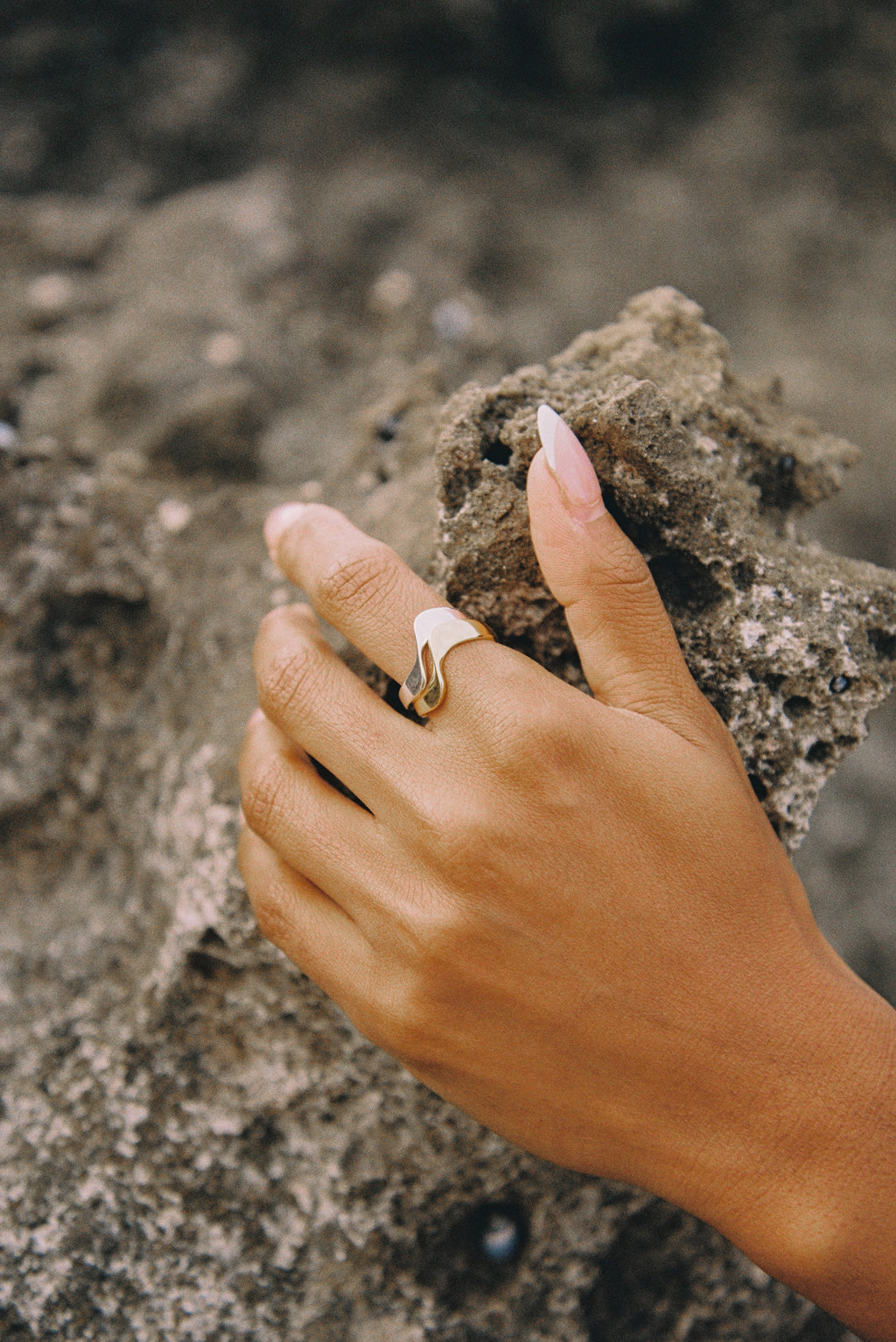 Wavella Ring