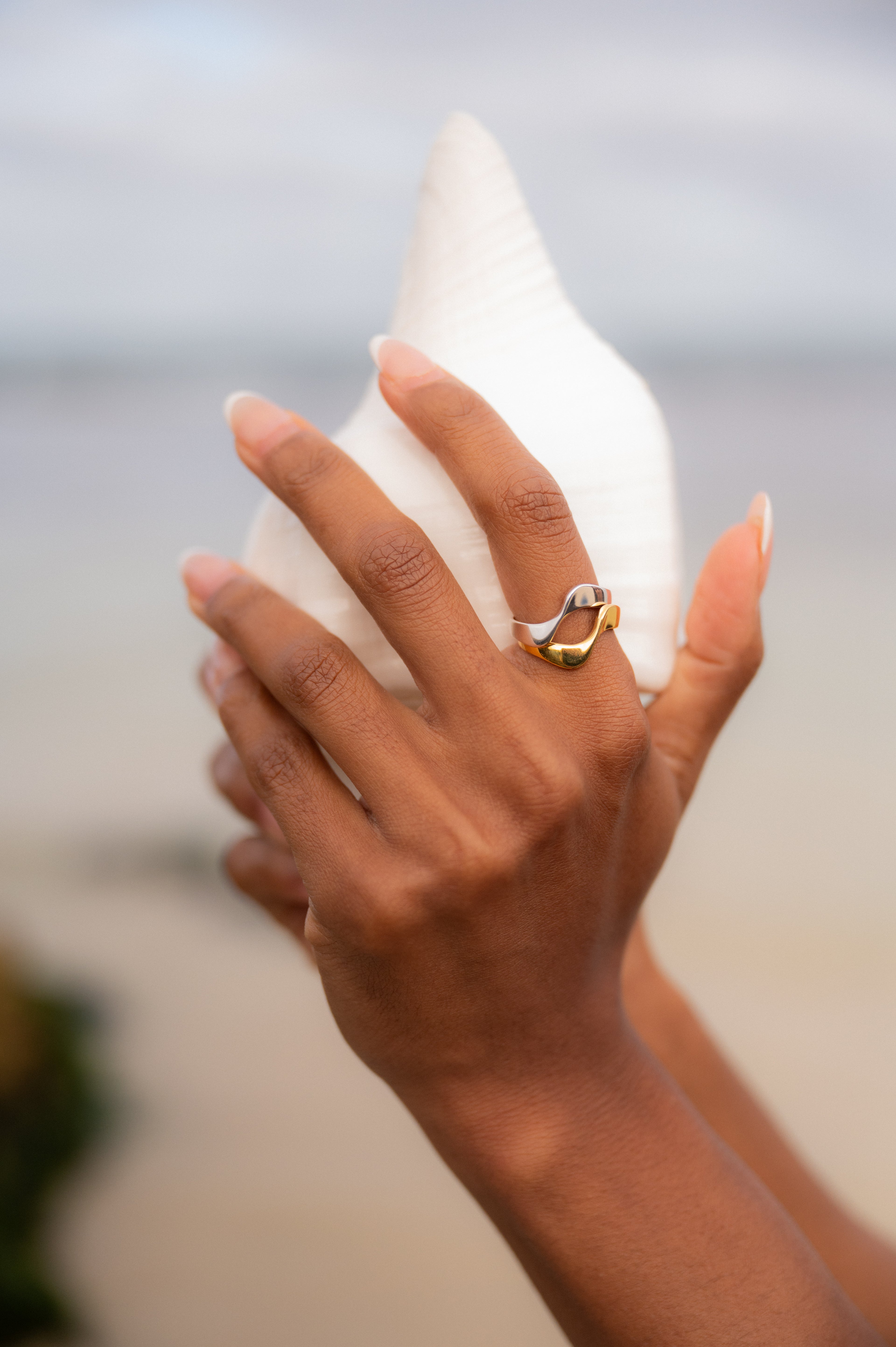 Wavella Ring