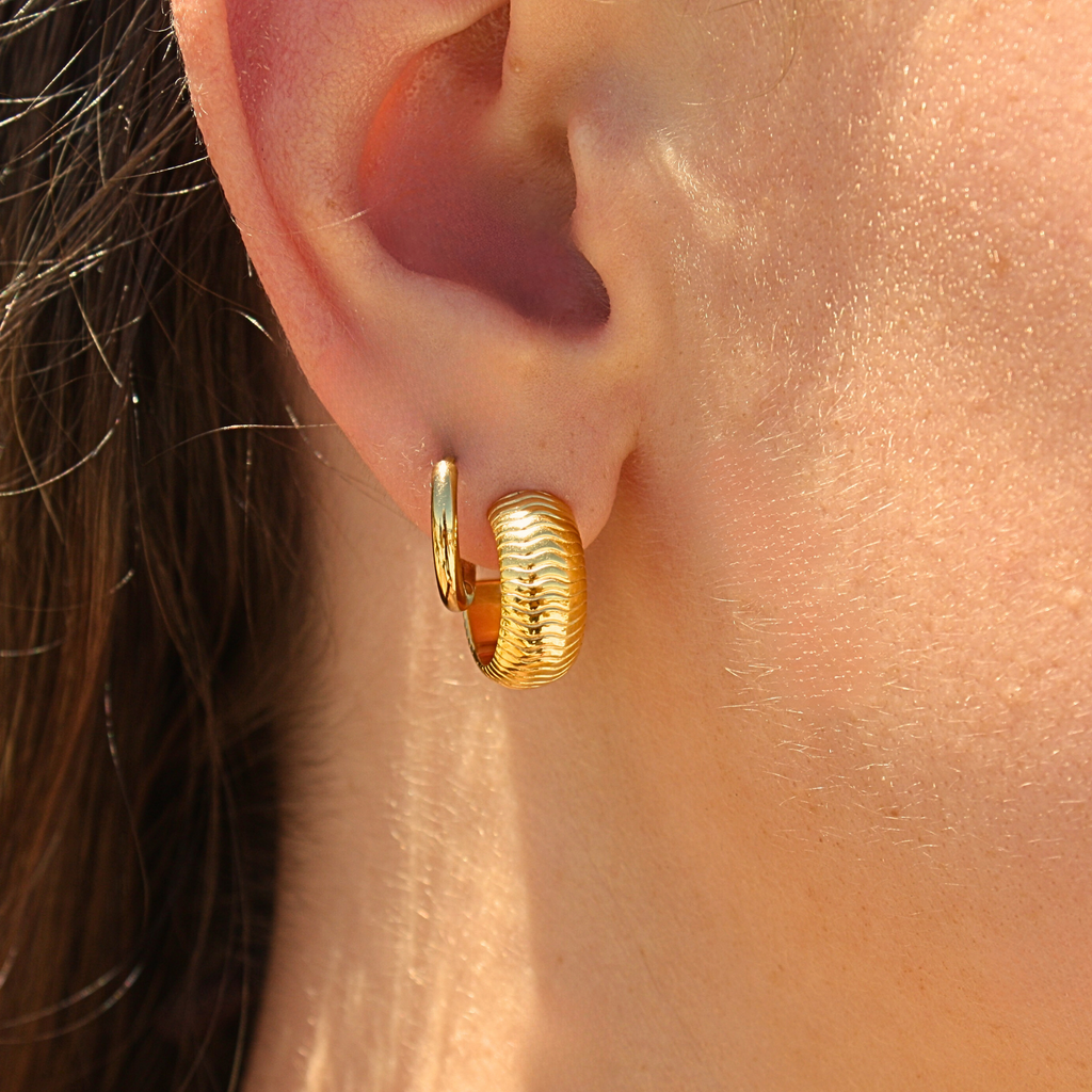 WAVELLA HOOKS